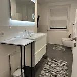 Apartman Fosters Garden *