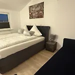 Apartman Fosters Garden *
