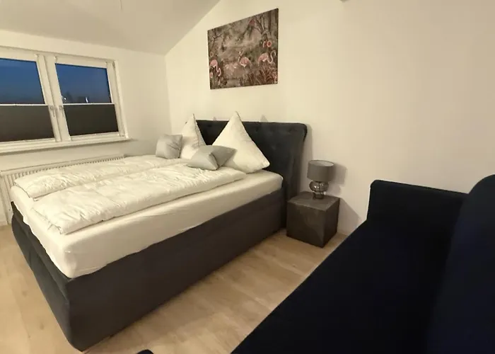 Daire Fosters Garden *